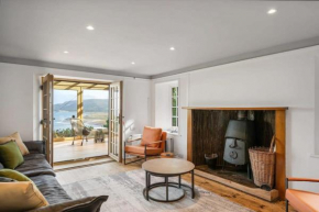 Secluded Cottage w Expansive Sea Views & Garden